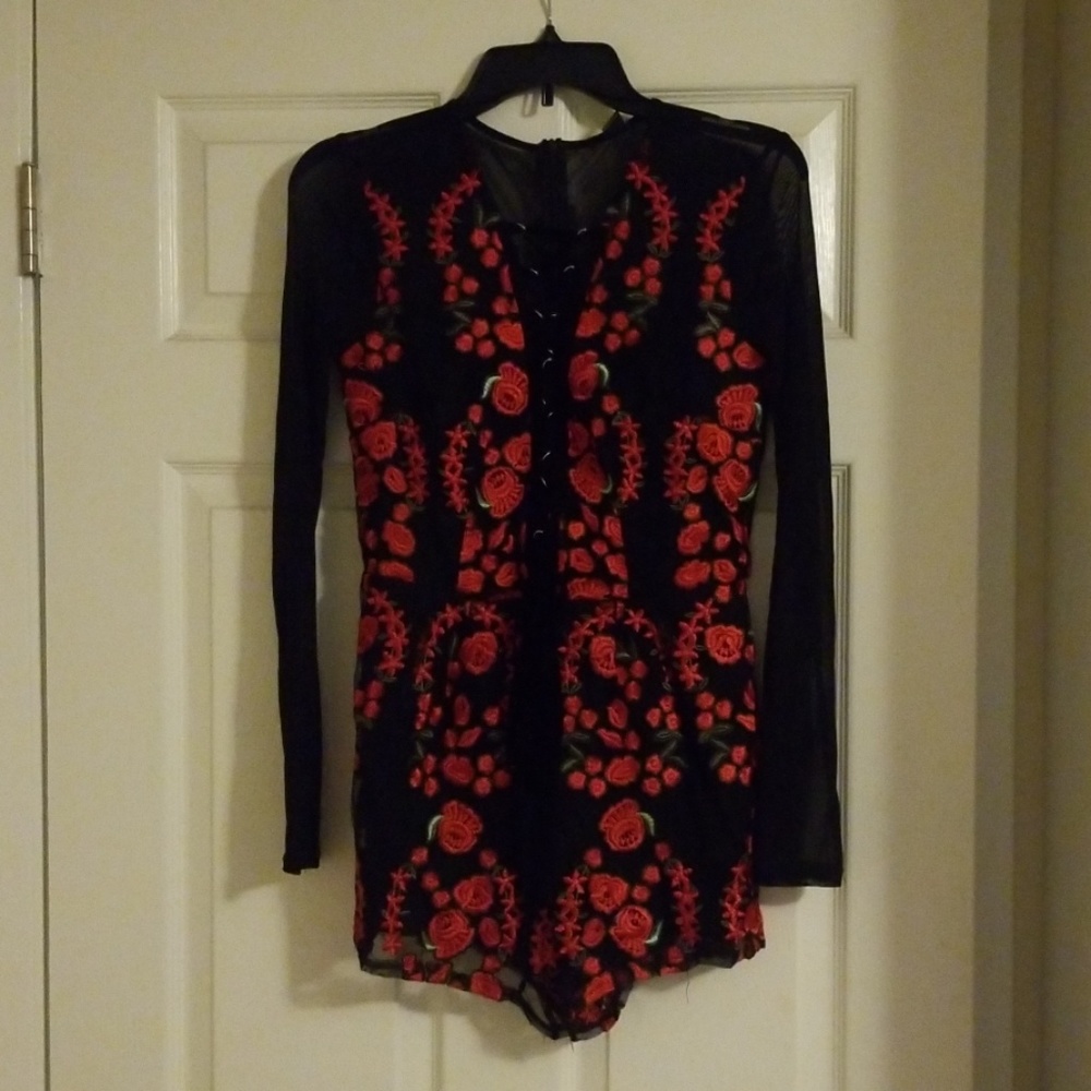 Romper - Picture 3 of 3